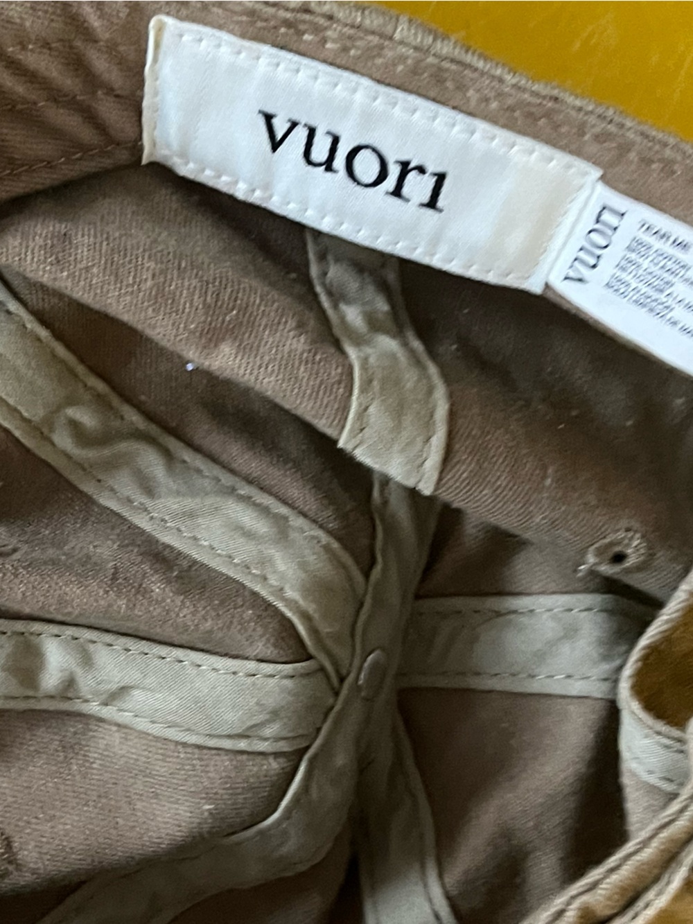 NWT Vuori Tan Cap with White Embroidered Logo - Picture 4 of 5